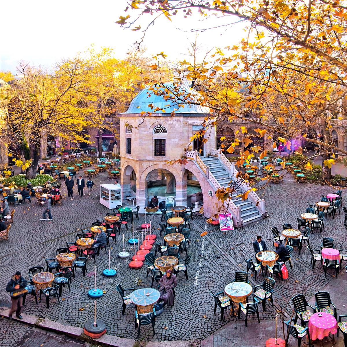 İzmir'den Otobüs İle Kalkışlı 1 Gece 2 Gün Konaklamalı Bursa Eskişehir Turu