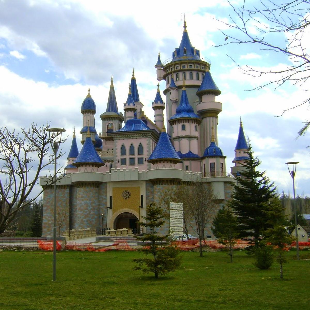 İzmir'den Otobüs İle Kalkışlı 1 Gece 2 Gün Konaklamalı Bursa Eskişehir Turu