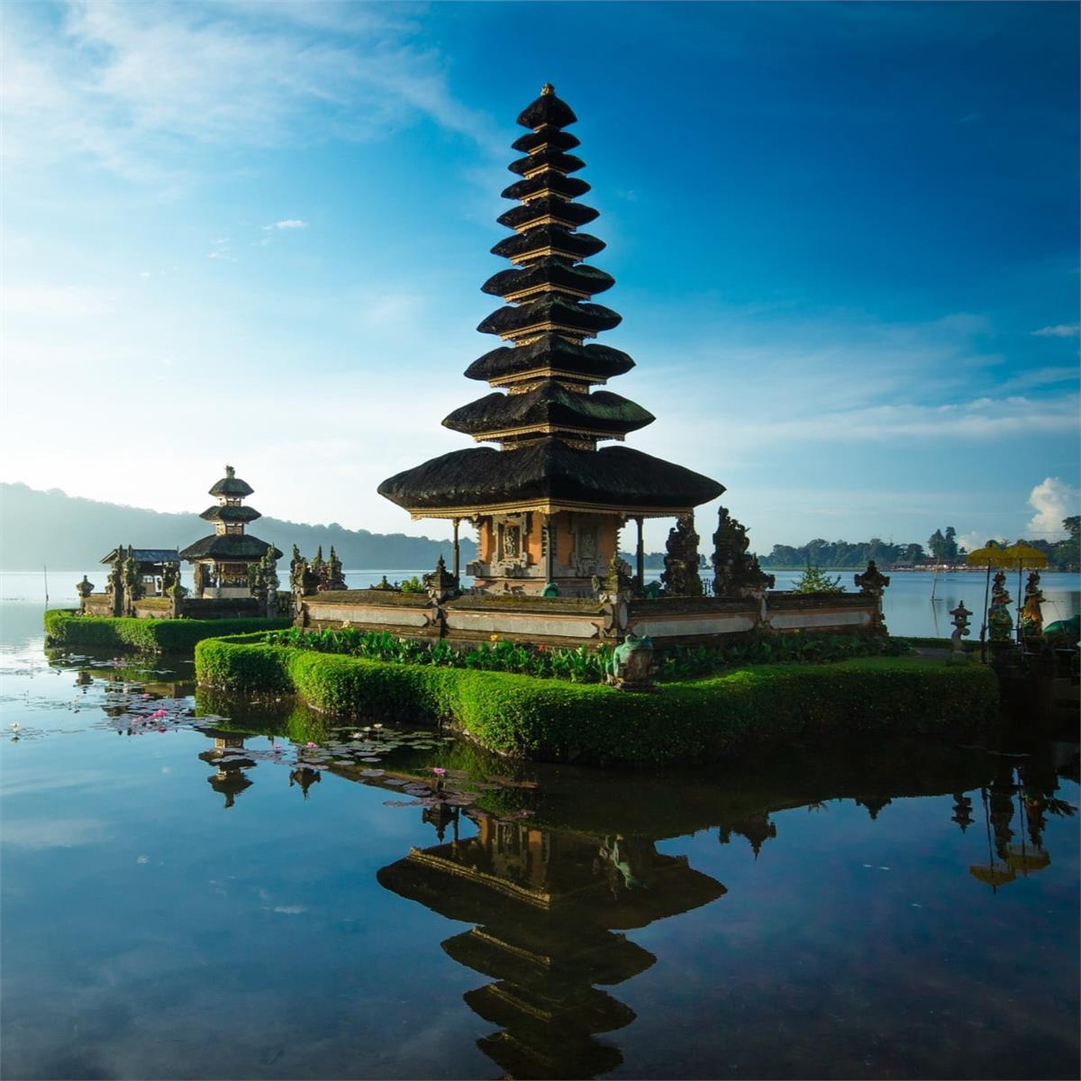 Uçaklı 7 Gece 10 Gün Konaklamalı Kuala Lumpur, Bali Ve Singapur Turu