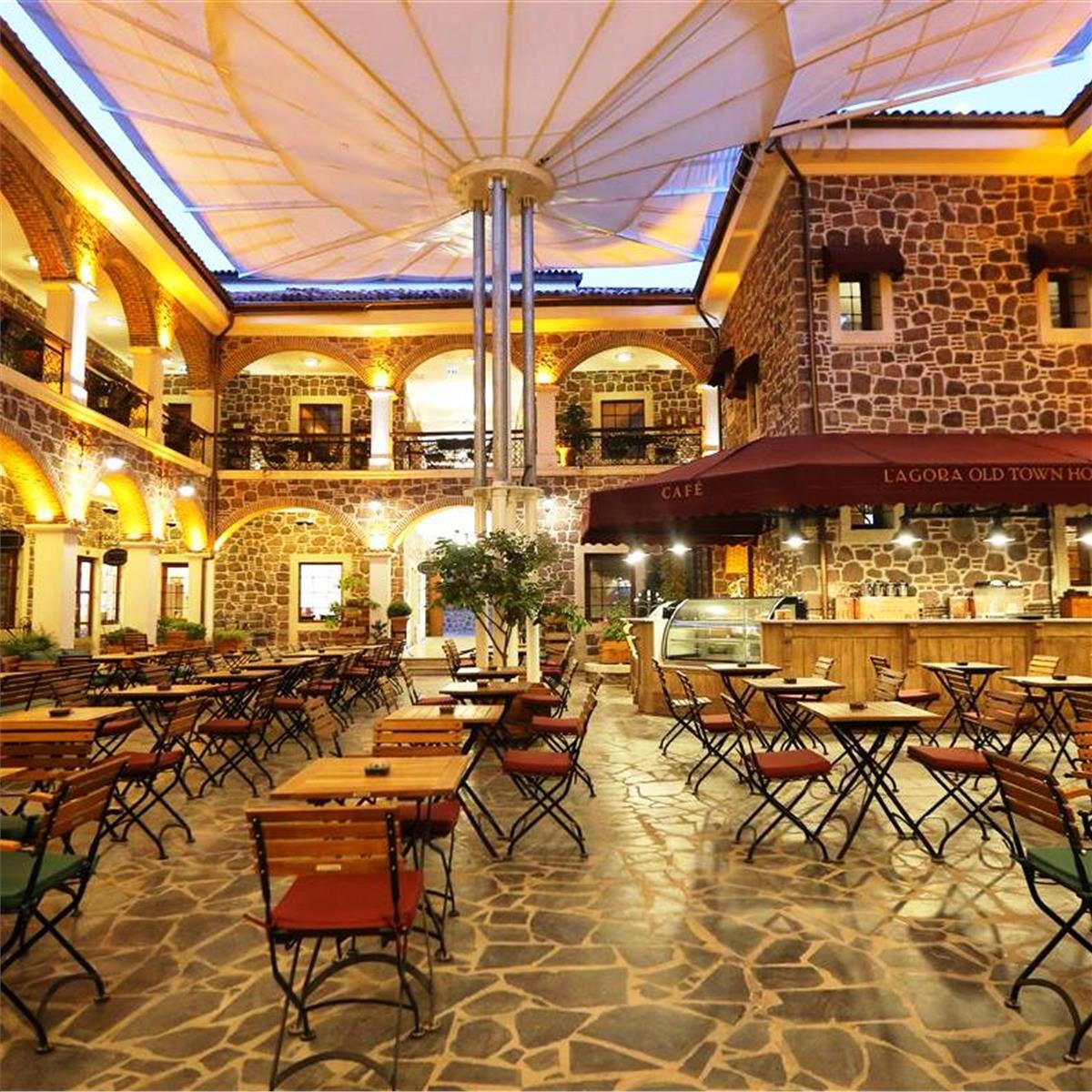 L'agora Old Town Serpme Kahvaltı