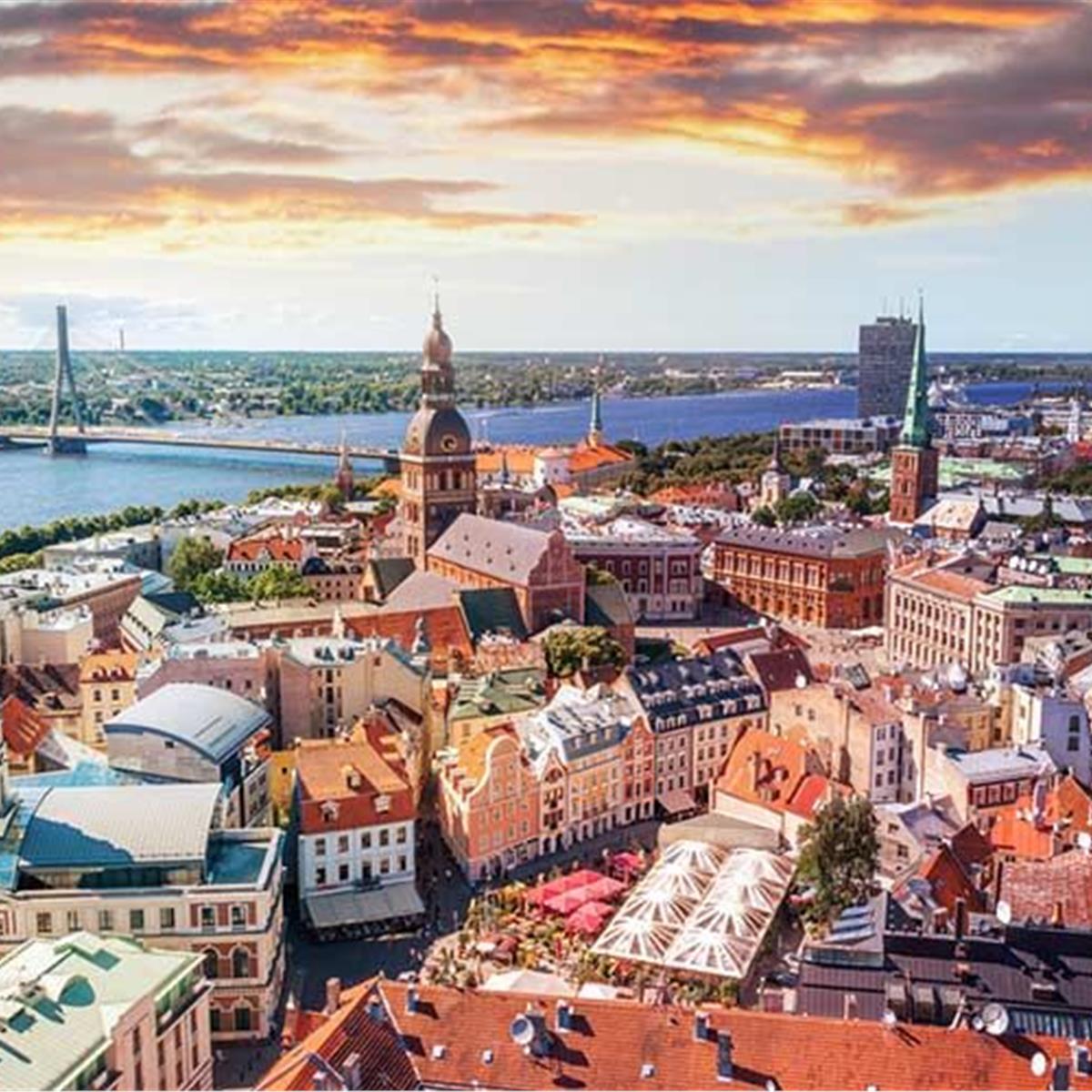 İzmir'den Uçak İle Hareketli 7 Gece 8 Gün Konaklamalı Tüm Ekstralar Dahil Baltık Başkentleri Turu