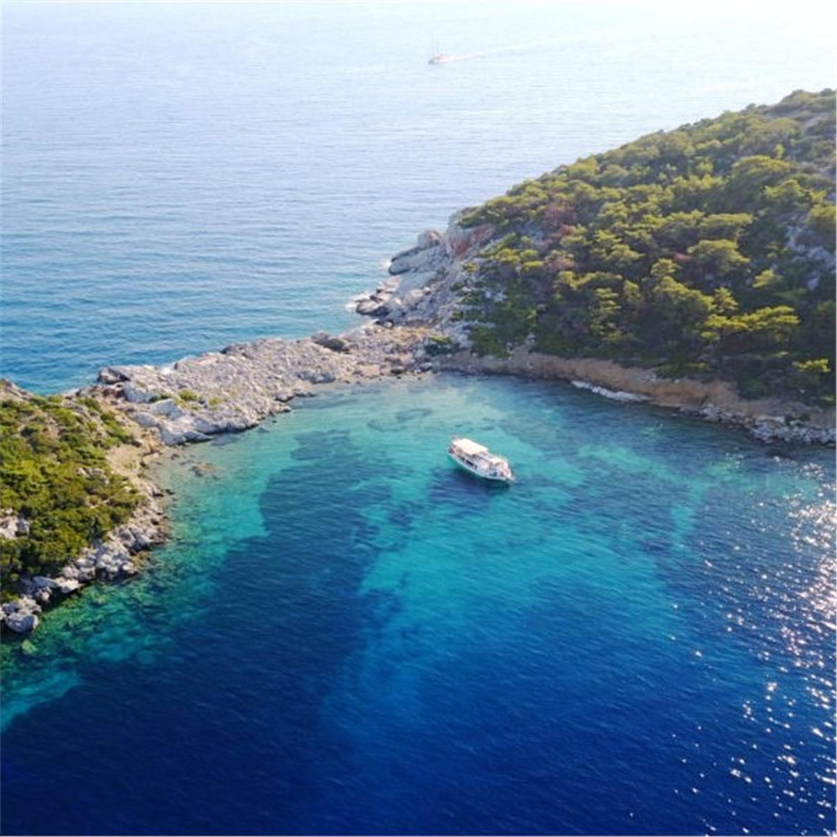 Yüzme ve Eğlence dolu, Öğle yemeği dahil Datça Tekne Turu