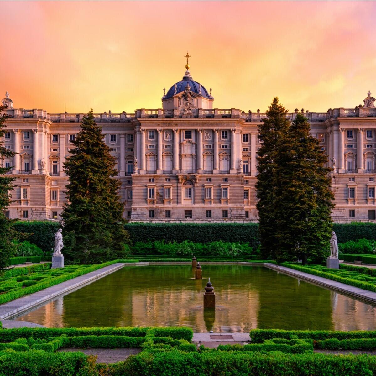 İzmir'den Uçaklı 7 Gece 8 Gün Konaklamalı Keşif Dolu İspanya Ve Endülüs Turu