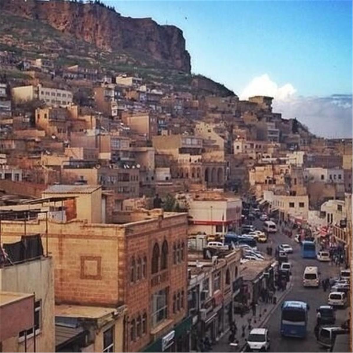 İzmir'den Uçaklı 2 Gece 3 Gün Konaklamalı Butik Gap Turu (Diyarbakır Başlar - Gaziantep Biter)