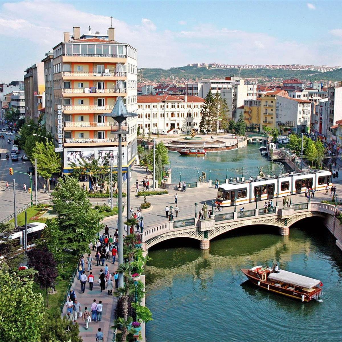 İzmir Çıkışlı 1 gece 2 gün Ankara Konaklamalı Eskişehir ve Ankara Anıtkabir Turu