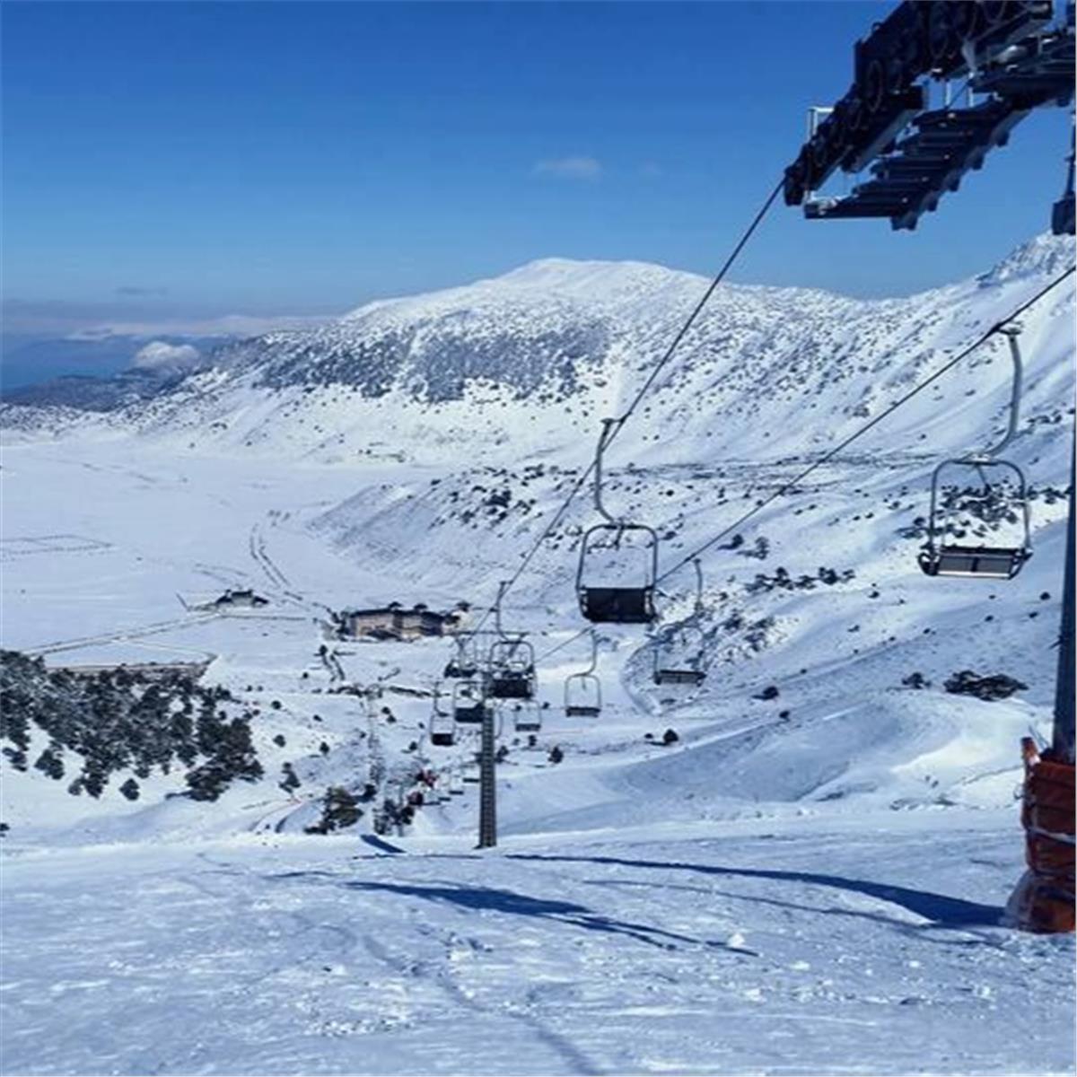 İzmir Çıkışlı Günübirlik Davraz Kayak Turu