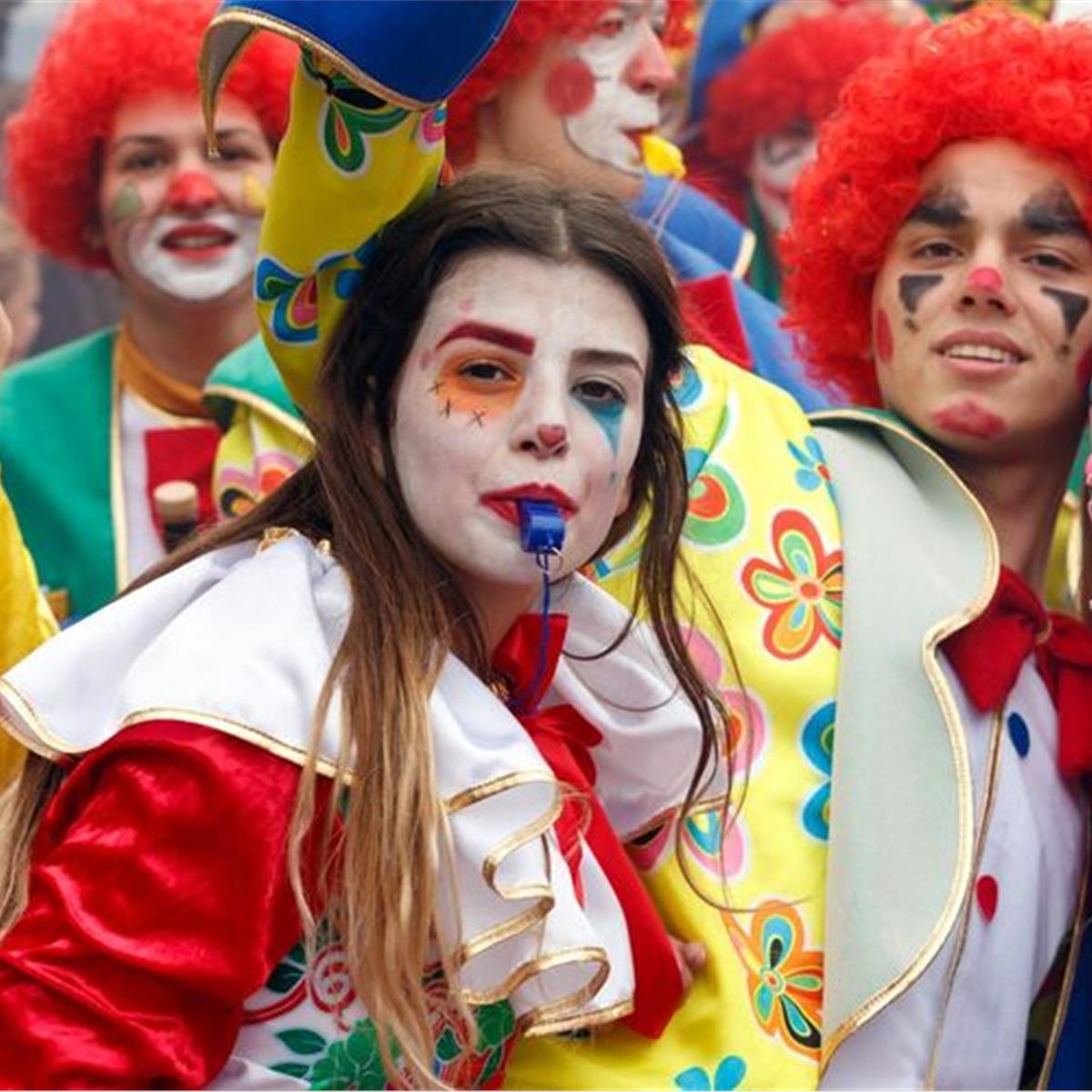 İzmir'den Çıkışlı 1 Gece 2 Gün Konaklamalı İskeçe Karnavalı Turu