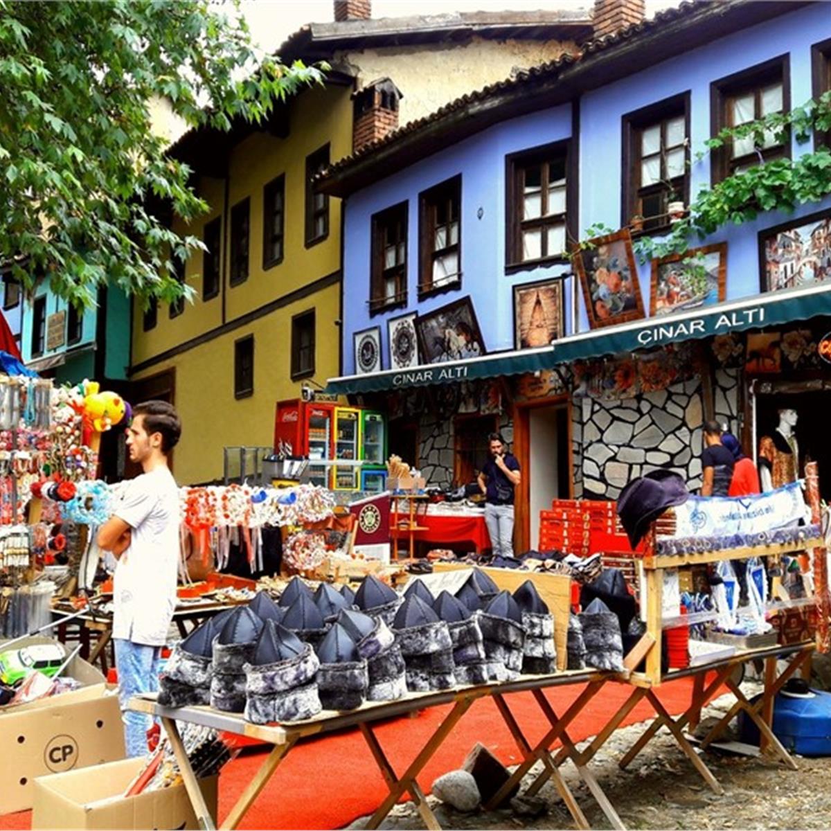 İzmir Çıkışlı Günübirlik Bursa Cumalıkızık Gölyazı Turu Üstelik Kahvaltı Dahil