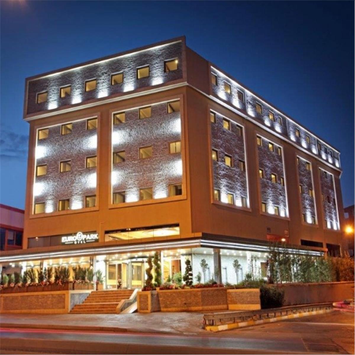 İzmir Çıkışlı Yılbaşı Özel 1 gece 2 gün Termal Otel Konaklama ve Limitsiz içecekli Yılbaşı Gala Yemeği Dahil Bursa Uludağ Turu.