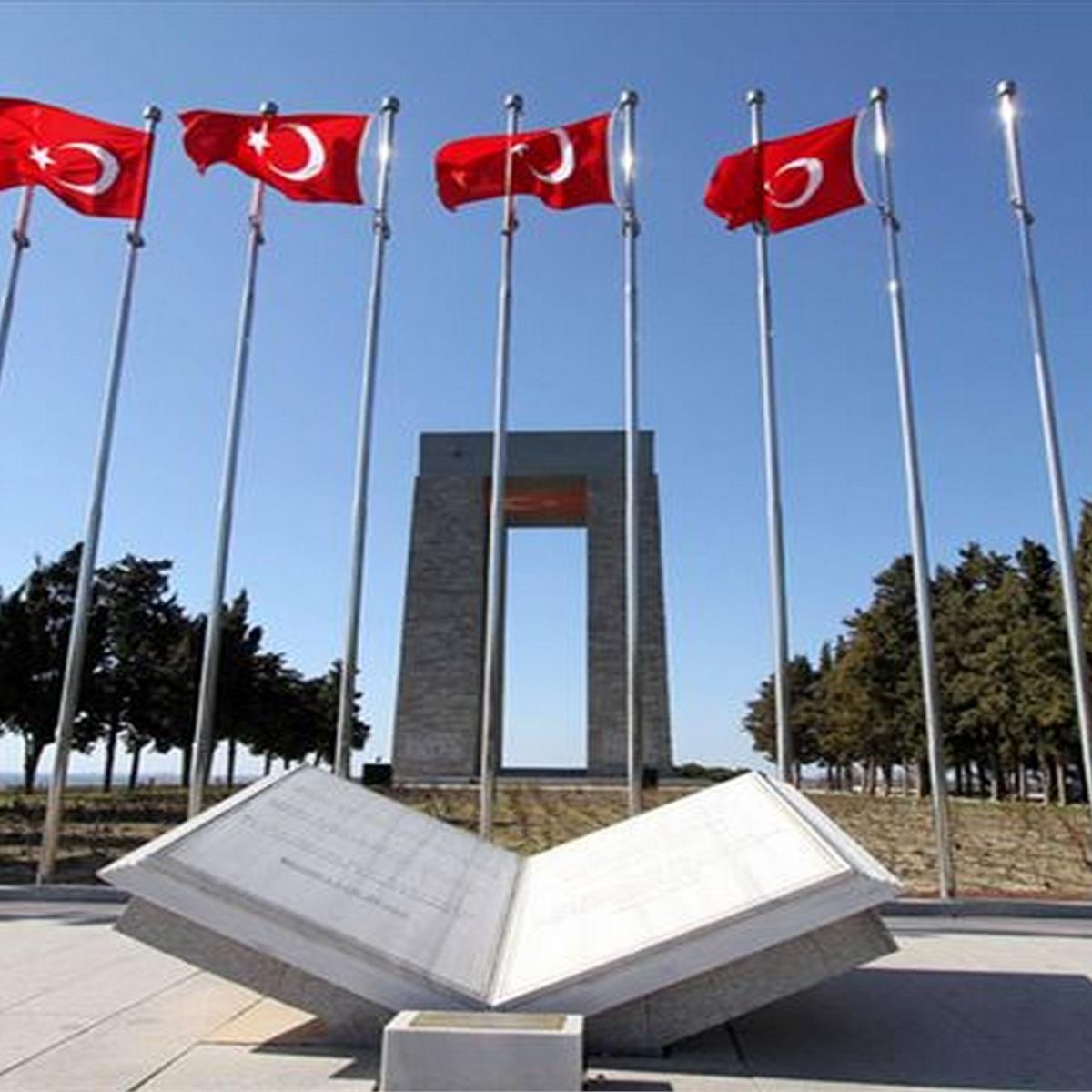 İzmir çıkışlı 1 gece 2 gün konaklamalı Truva Antik Kenti, Assos Antik Kenti, Çanakkale Şehitlik Turu