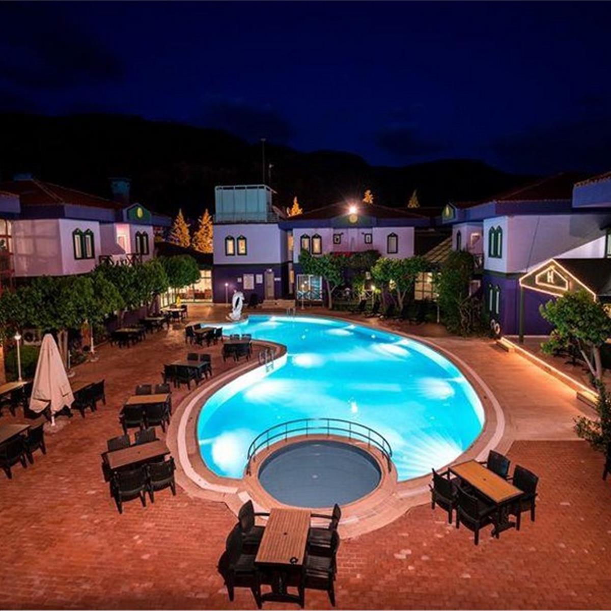 28 Mart İzmir Çıkışlı Herakles Termal Otel Konaklamalı 1 Gece 2 Gün Pamukkale, B