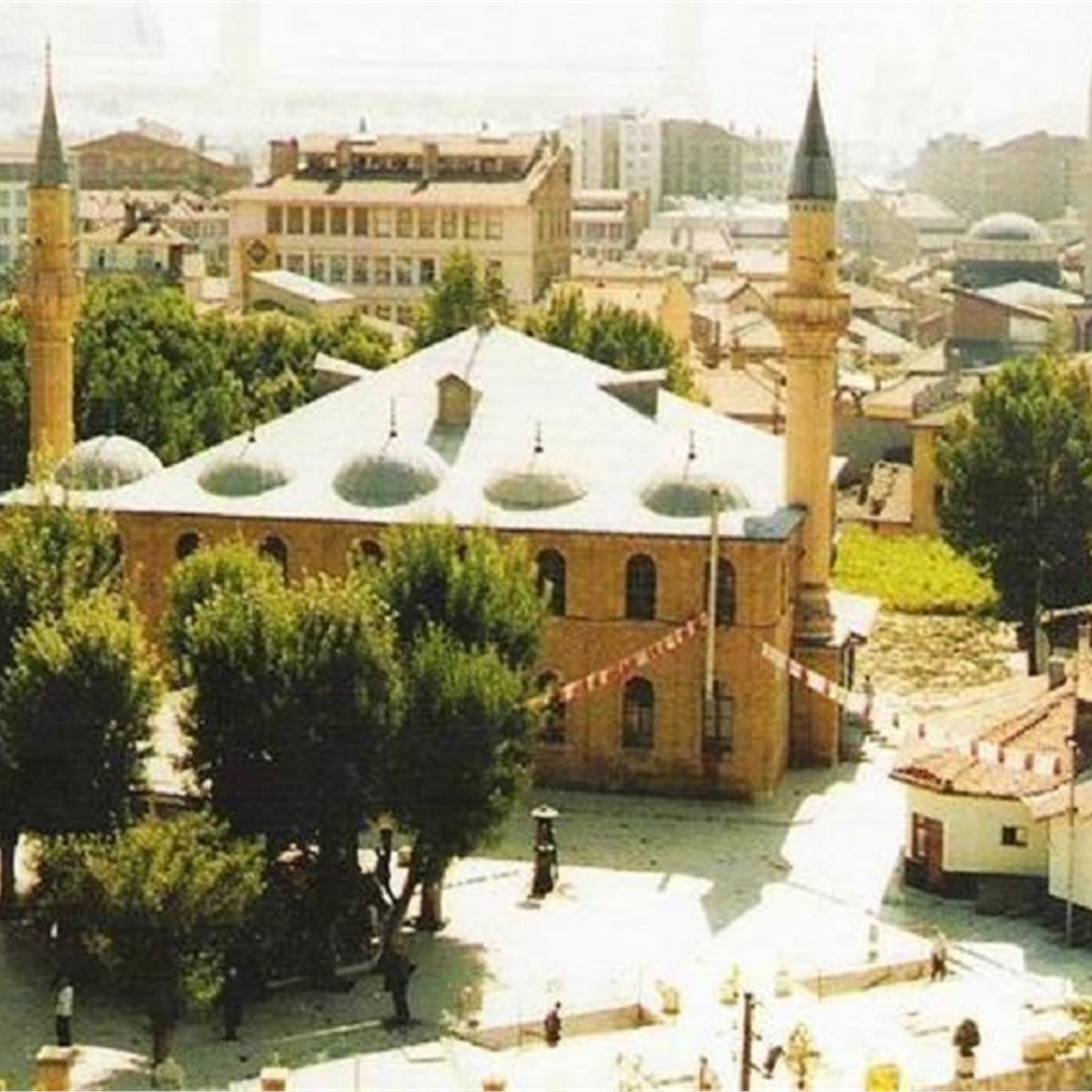 Sömestr Tatili 24 Ocak İzmir Çıkışlı 1 Gece 2 Gün Termal Otel Konaklamalı Bursa 