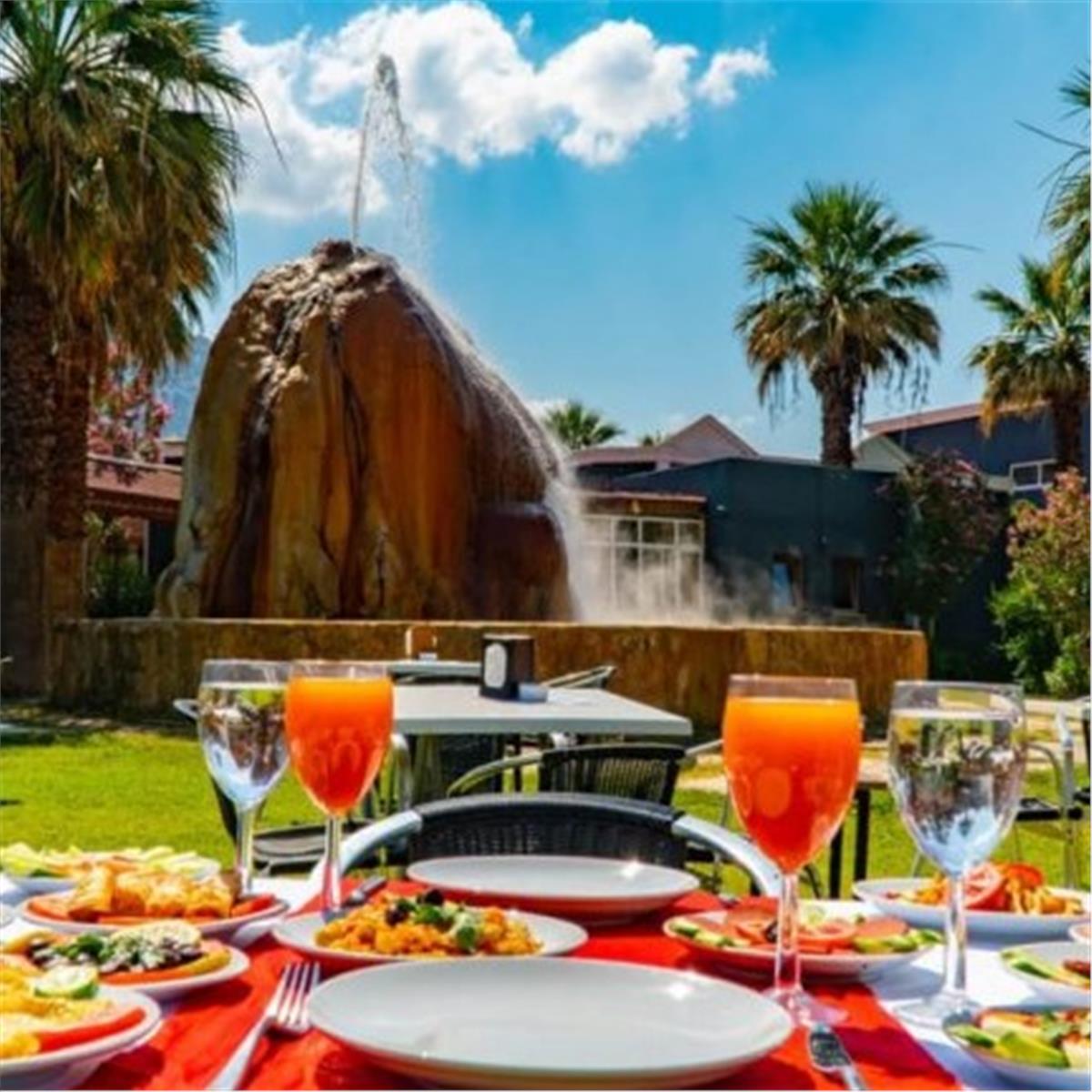 İzmir Çıkışlı 1 Gece 2 Gün Larina Thermal Resort & Spa Konaklamalı Pamukkale Termal Buldan Turu