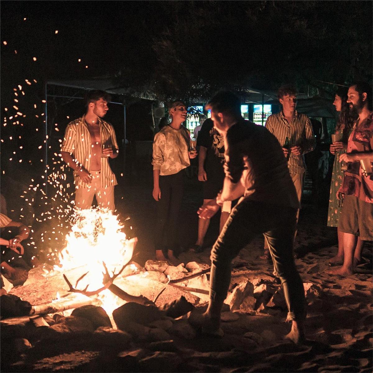 İzmir Çıkışlı 2 gece 3 gün Çadır Konaklamalı Kelebekler Vadisi Doğa Kampı Tatili