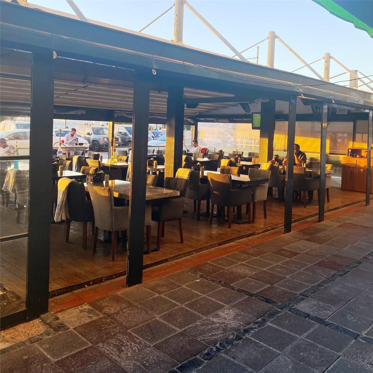 Köz Lounge Kordon’da Enfes Lezzetler Eşliğinde Serpme Kahvaltı Keyfi