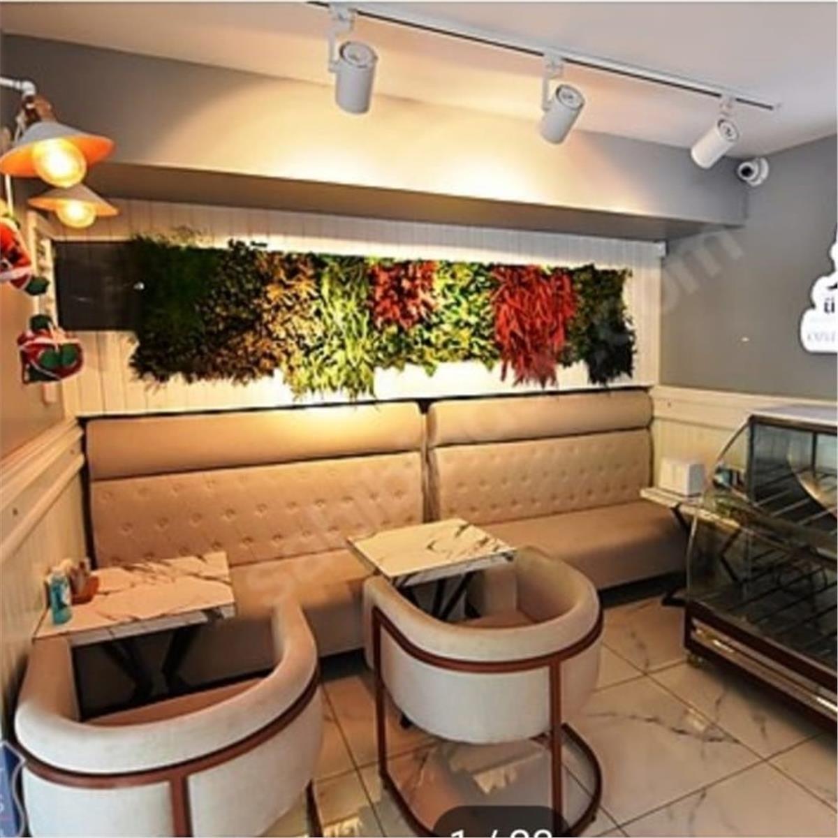 Bornova Üsküplü Cafe’de seçenekli enfes Tatlı ve Pastalar eşliğinde kahve keyfi