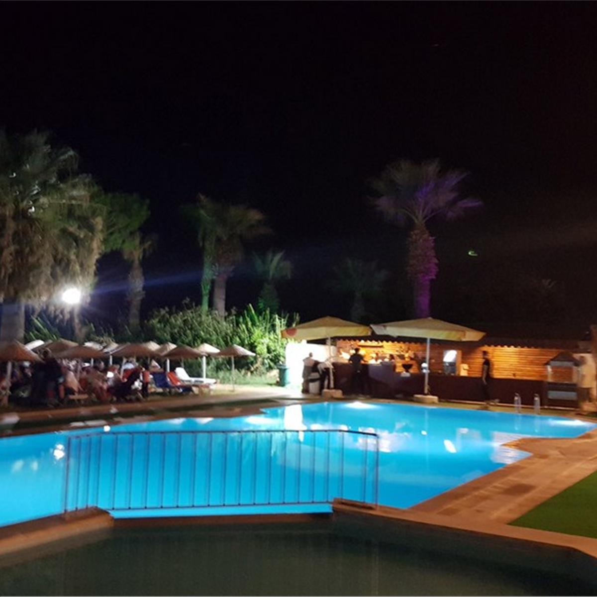 Kuşadası Blu Mare Beach Hotel’de Herşey Dahil Konaklama