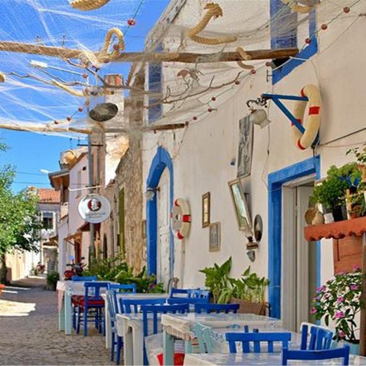 Karaburun, Mordoğan, Çeşme, Alaçatı, Ildırı, Urla (Efes-Mimas Yolu) Turu