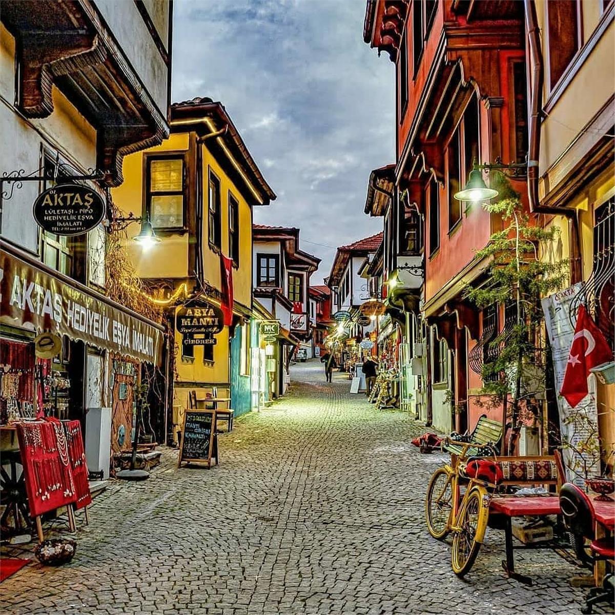 İzmir'den Çıkışlı 2 Gece 3 Gün Ankara Beypazarı Eskişehir Turu