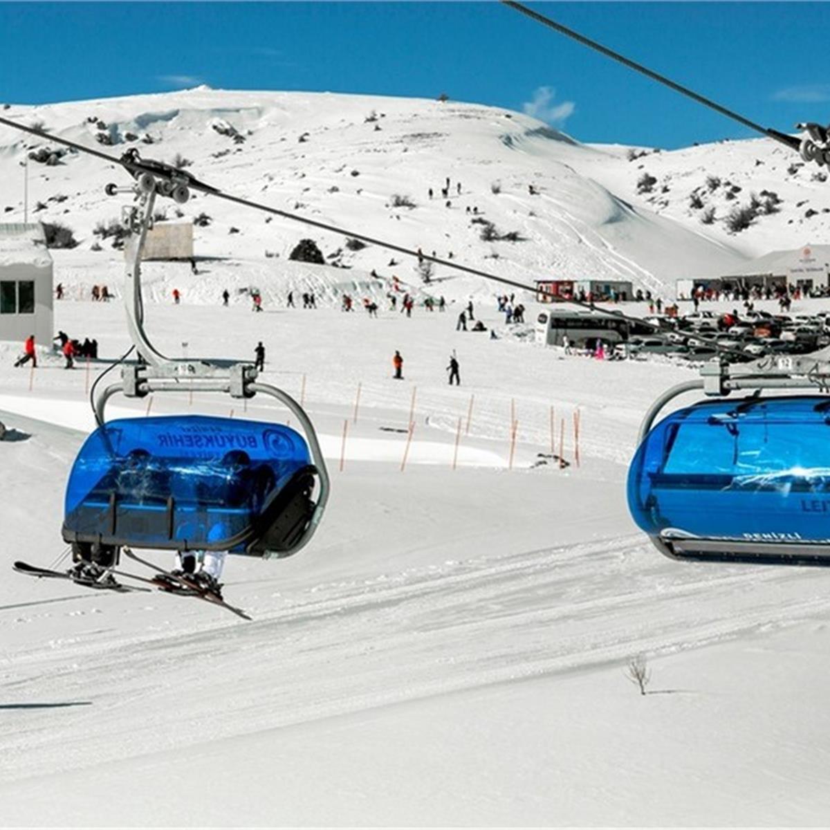 İzmir Çıkışlı 1 gece 2 gün Konaklamalı Davraz Kayak Merkezi, Nikfer Kayak Merkezi ve Salda Gölü Turu.