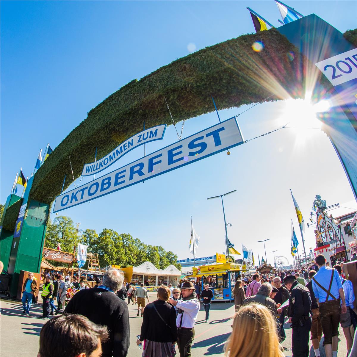 İzmir'den Uçaklı 2 Gece 3 Gün Konaklamalı Bavyera Kültürü Oktober Fest Gezisi