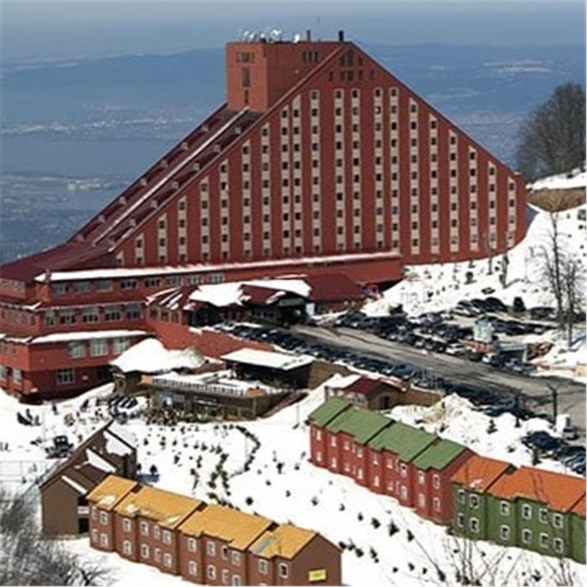 Yılbaşı Özel Gala ve 2 gece 3 gün Ramada By Wyndham Konaklamalı Abant, Kartalkaya, Kartepe ve Uludağlı 4'lü Kar Keyfi.