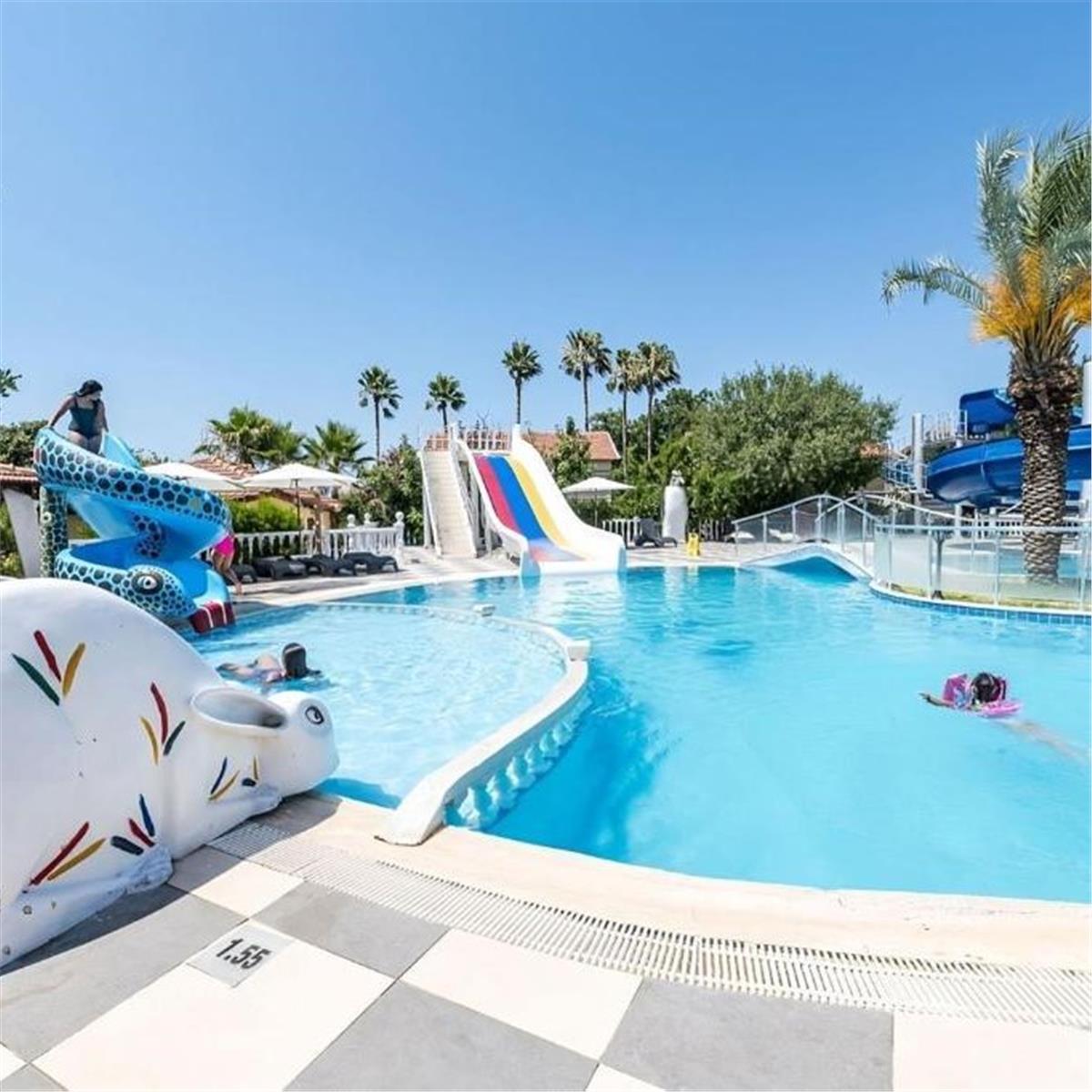 İzmir'den Uçak İle Hareketli 2 Gece 3 Gün Riverside Garden Resort Hotel Konaklamalı Kıbrıs Turu