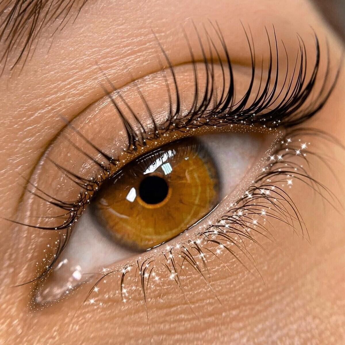 Bornova Harika Kuaför Güzellik Kirpik Lifting Uygulaması