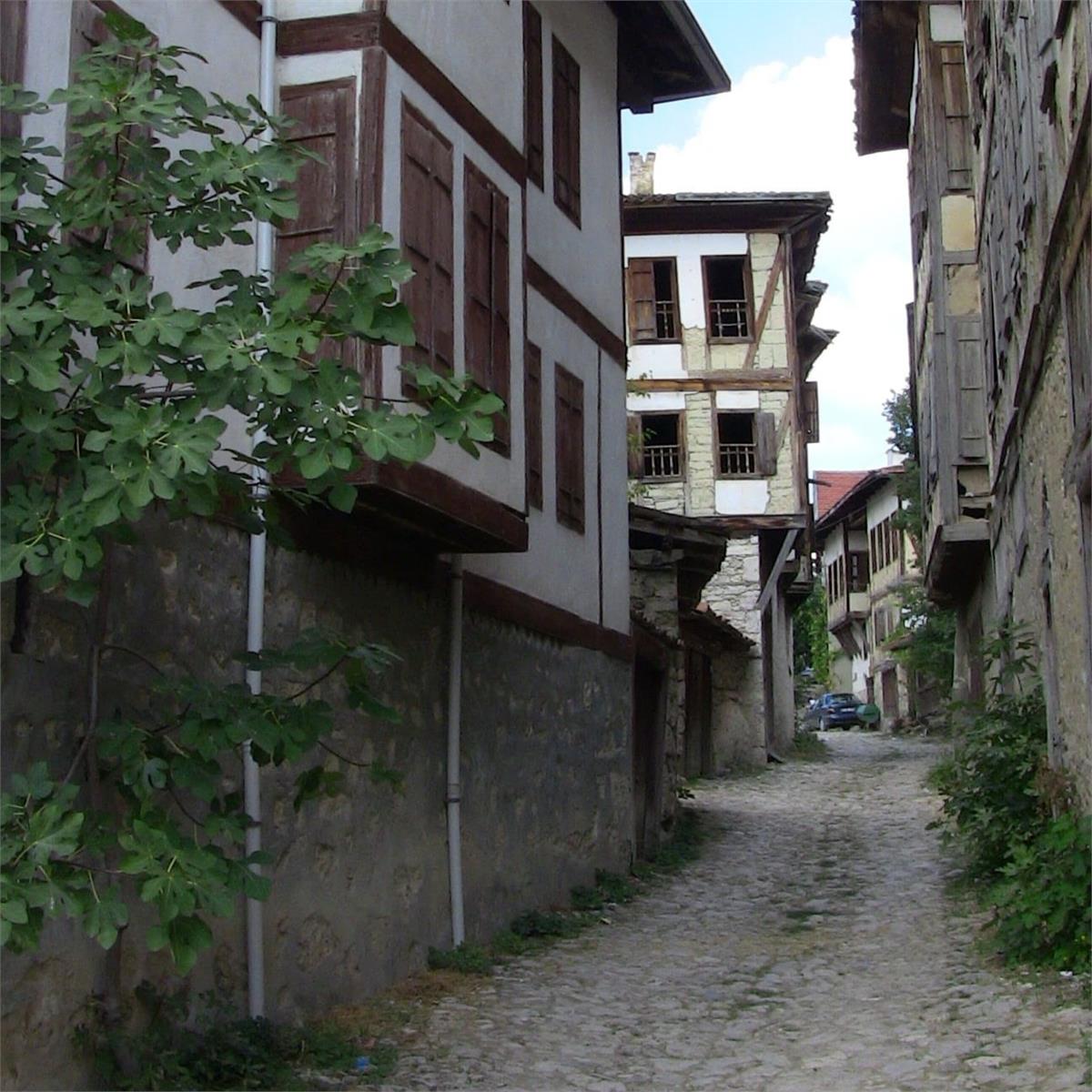 İzmir'den Otobüs İle Kalkışlı 2 Gece 3 Gün Konaklamalı Batı Karadeniz Kastamonu Safranbolu Zonguldak Turu