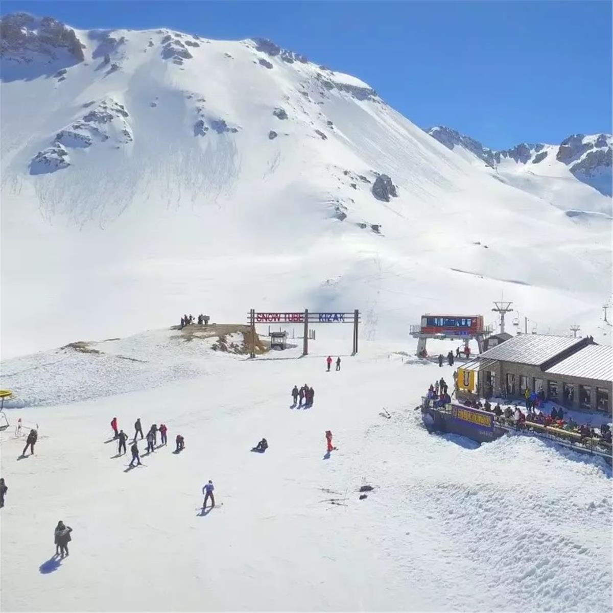 İzmir Çıkışlı Günübirlik Davraz Kayak Merkezi Turu. Üstelik Sabah Kahvaltısı Dahil