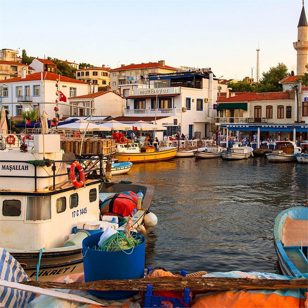 İzmir Kalkışlı 1 Gece 2 Gün Bozcaada Çanakkale Şehitlik Turu