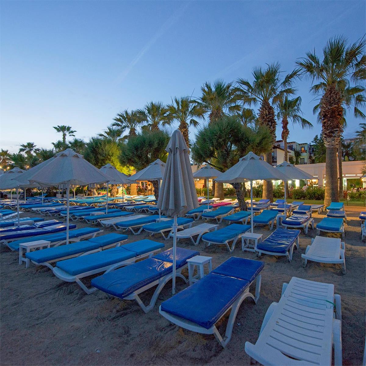 İzmir'den Otobüslü 2 Gece 3 Gün Bodrum Turu Sami Beach Hotel Konaklama