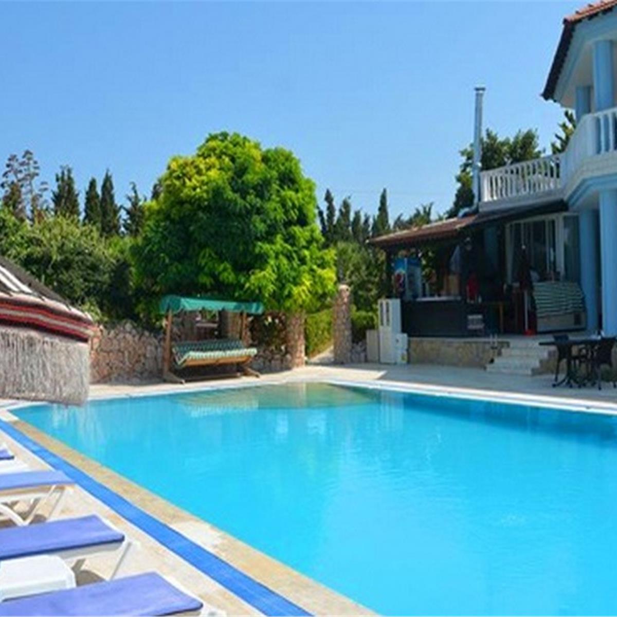 Çeşme Dream Ayasaranda Otel'de Kahvaltı Dahil 2 Kişilik Konaklama