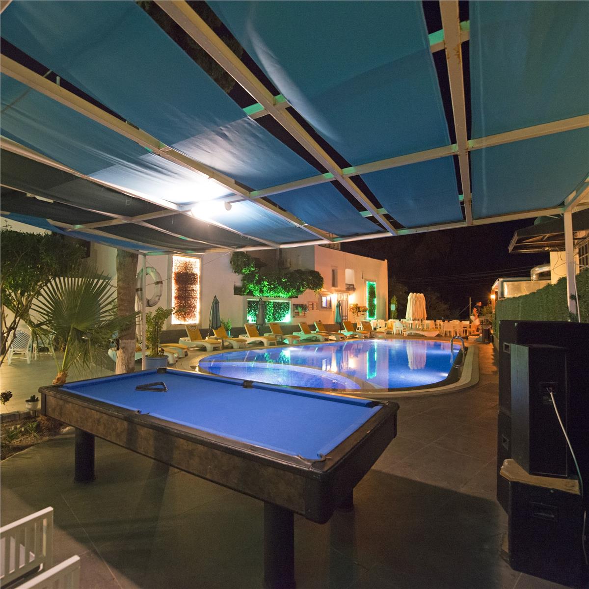 İzmir'den Ulaşımlı 3 Gece 4 Gün 4* Bleu Nuit Hotel Her Şey Dahil Konaklama 