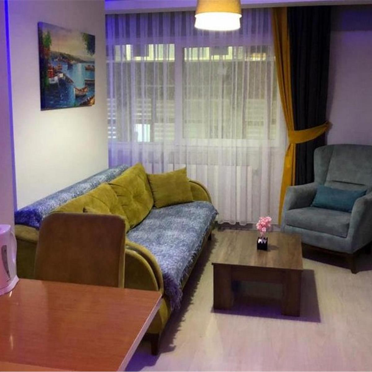 Karşıyaka Su Apart Çift Kişilik 1 Gece Konaklama