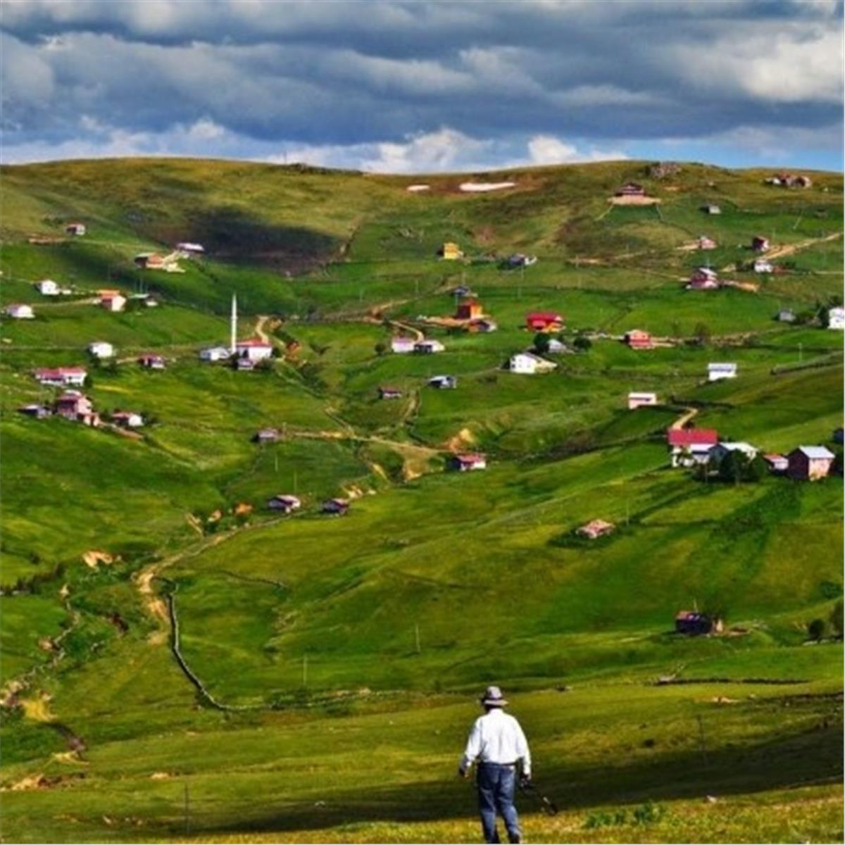 İzmir'den Uçaklı 5 Gece 6 Gün Konaklamalı Baştan Başa Karadeniz Yaylalar ve Batum Turu