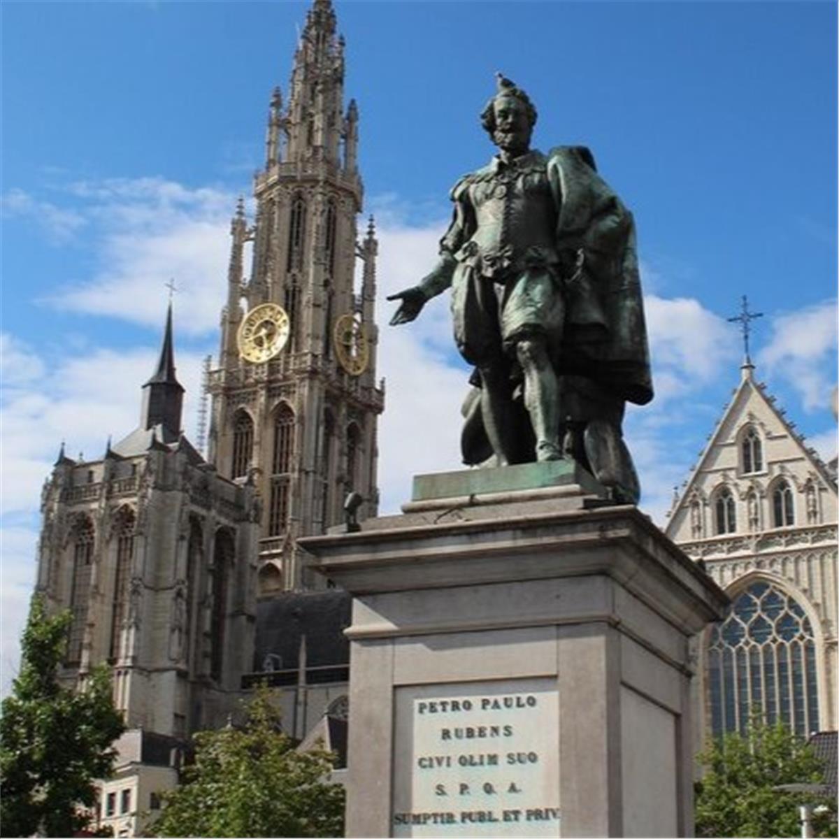 İzmir'den Uçaklı 5 Gece 6 Gün Konaklamalı Avrupa Esintileri Paris Disneyland Turu