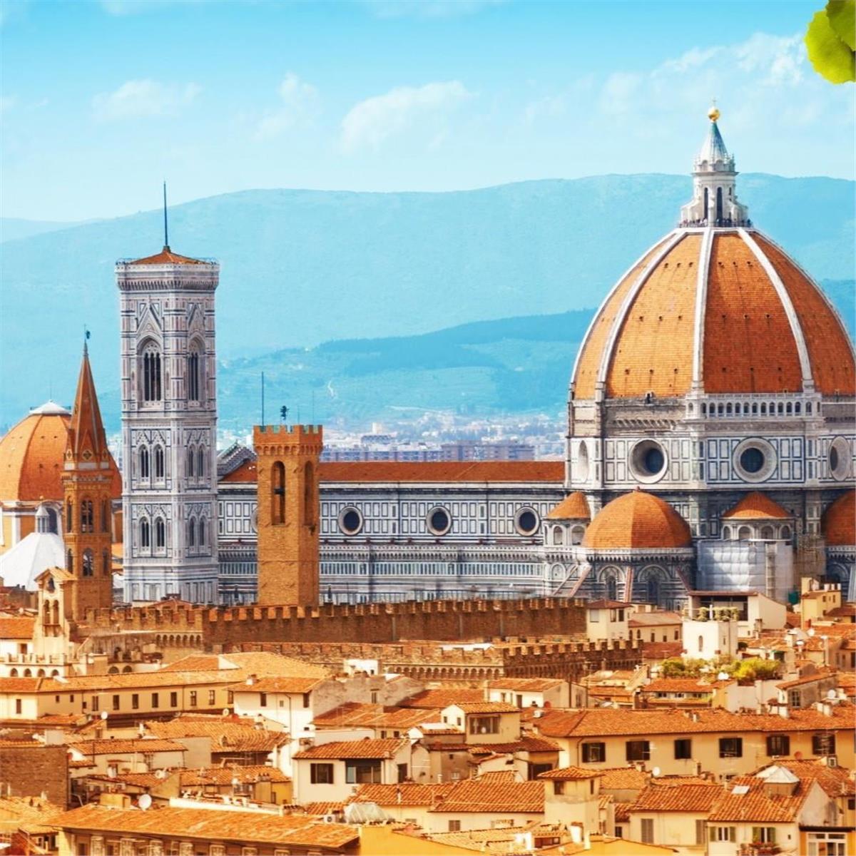 İzmir'den Otobüslü 15 Gece 17 Gün Konaklamalı Büyük Avrupa Turu