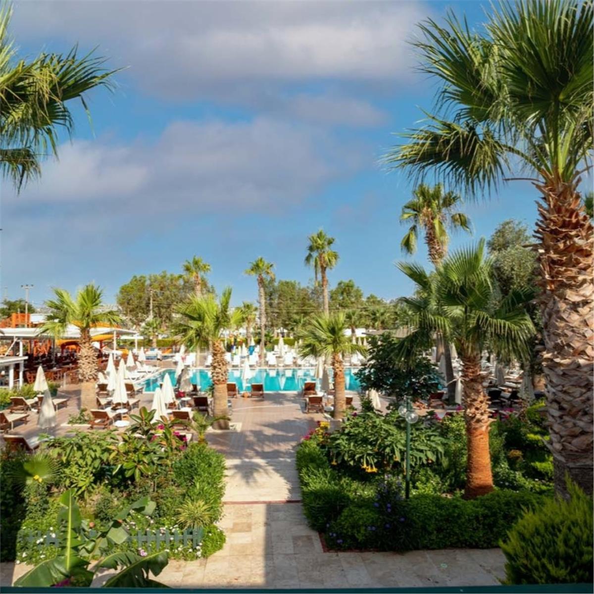 İzmir'den Ulaşımlı 3 Gece 4 Gün 4* Anadolu Hotel Her Şey Dahil Konaklama