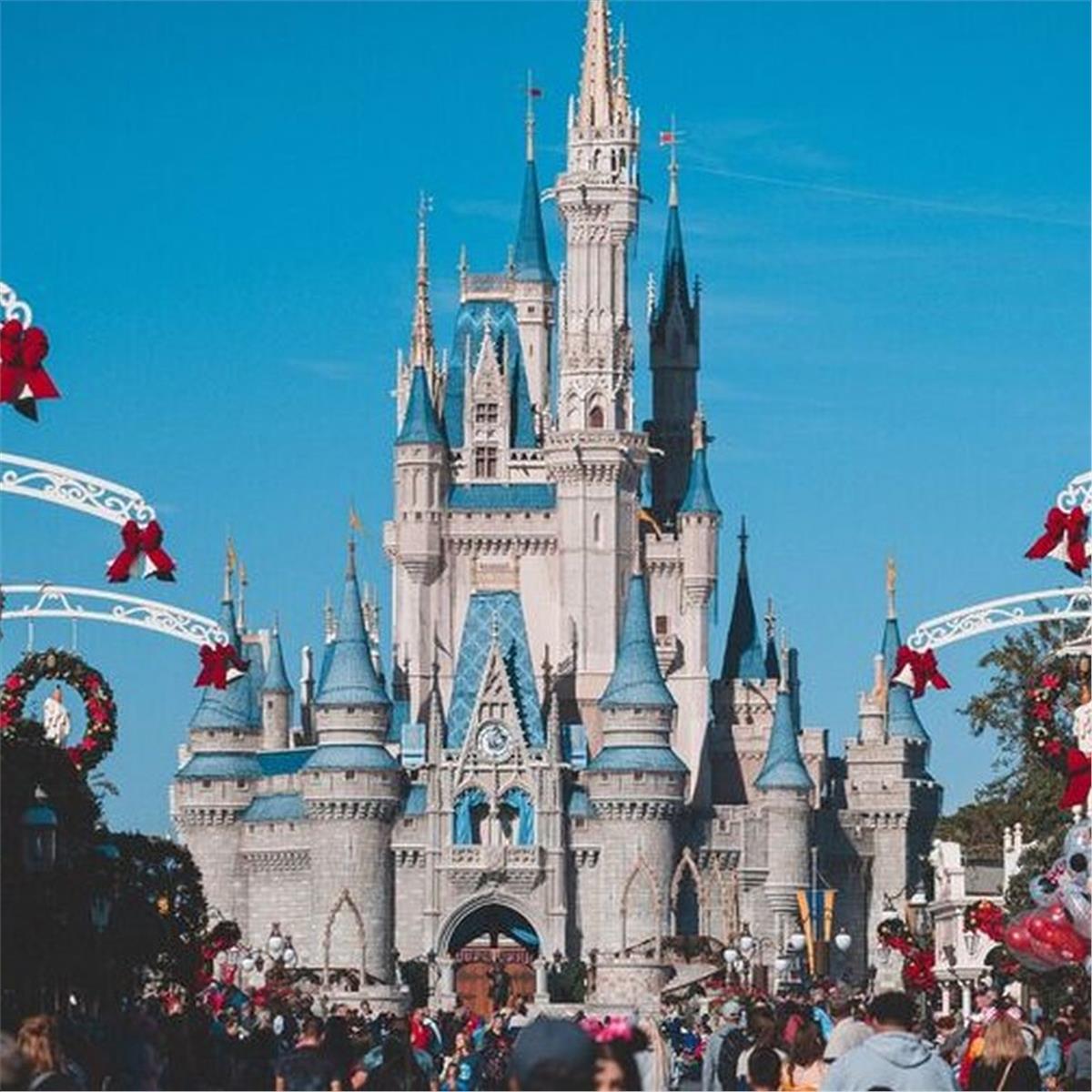 İzmir'den Uçak İle Hareketli 7 Gece 8 Gün Konaklamalı Tüm Ekstralar Dahil Benelüx & Alsace & Paris Turu