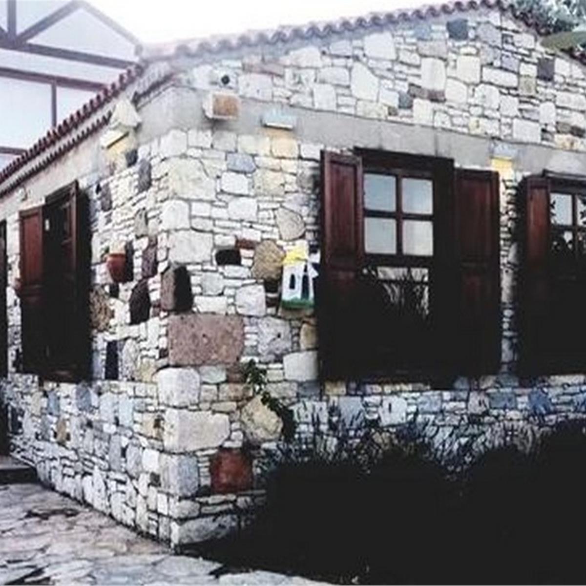 Urla Efşah Restaurant'da Kendin Pişir, Kendin Ye İçeceğini Al Gel Menü