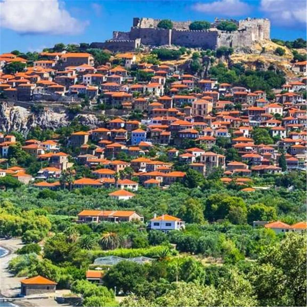 Ayvalık Çıkışlı 2 Gece 3 Gün Konaklamalı Midilli Turu. Üstelik Yunan Taverna Eğlencesi dahil.