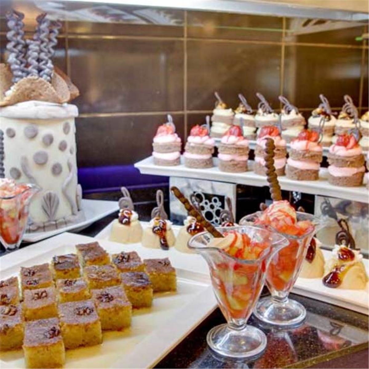 İzmir Kalkışlı Ulaşım ile 3 ve 4 gece seçenekli Bodrum Mio Bianco Resort Otel Herşey Dahil Konaklama	