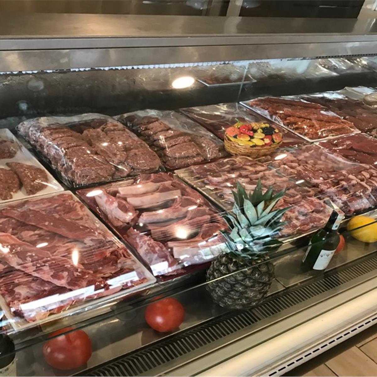 Güzelbahçe Aşkın’ın Yeri Enfes Lezzetler ve Canlı Müzik Eşliğinde Et Menüleri