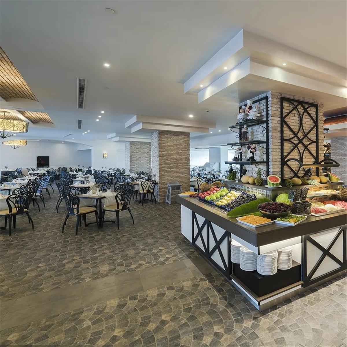 İzmir'den Uçak İle Hareketli Kıbrıs Limak Cyprus Deluxe Hotel Ultra Herşey Dahil Konaklama Seçenekleri