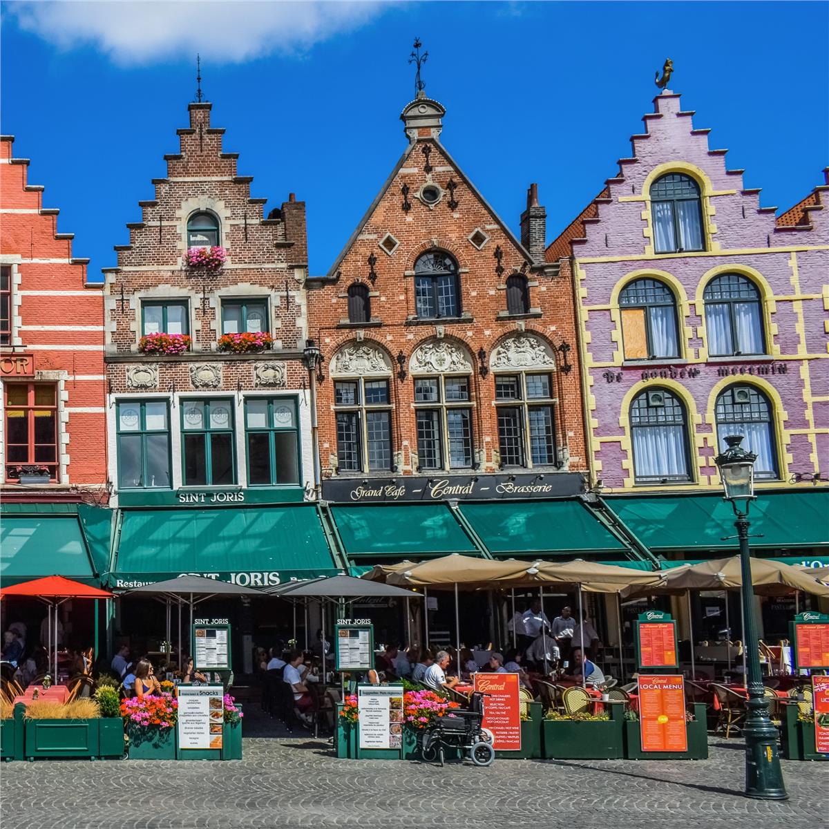 İzmir'den Uçaklı 7 Gece 8 Gün Konaklamalı Benelüks Fransa Almanya Görkemli Üçlü