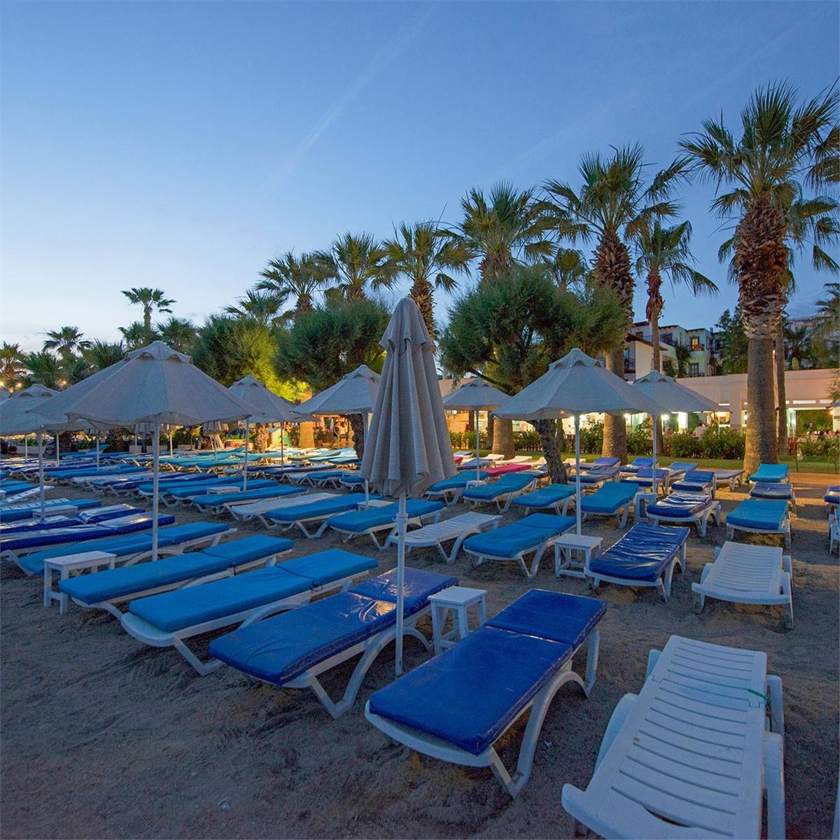 İzmir'den Otobüslü 3 Gece 4 Gün Bodrum Turu Sami Beach Hotel Konaklama