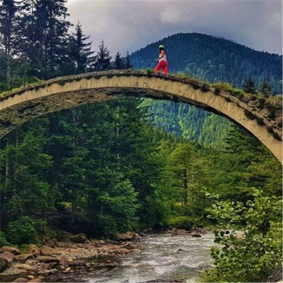 İzmir'den Uçaklı 4 Gece 5 Gün Konaklamalı Karadeniz Fırtınası Ve Yaylalar Turu. 5* Batum Konaklama Dahil