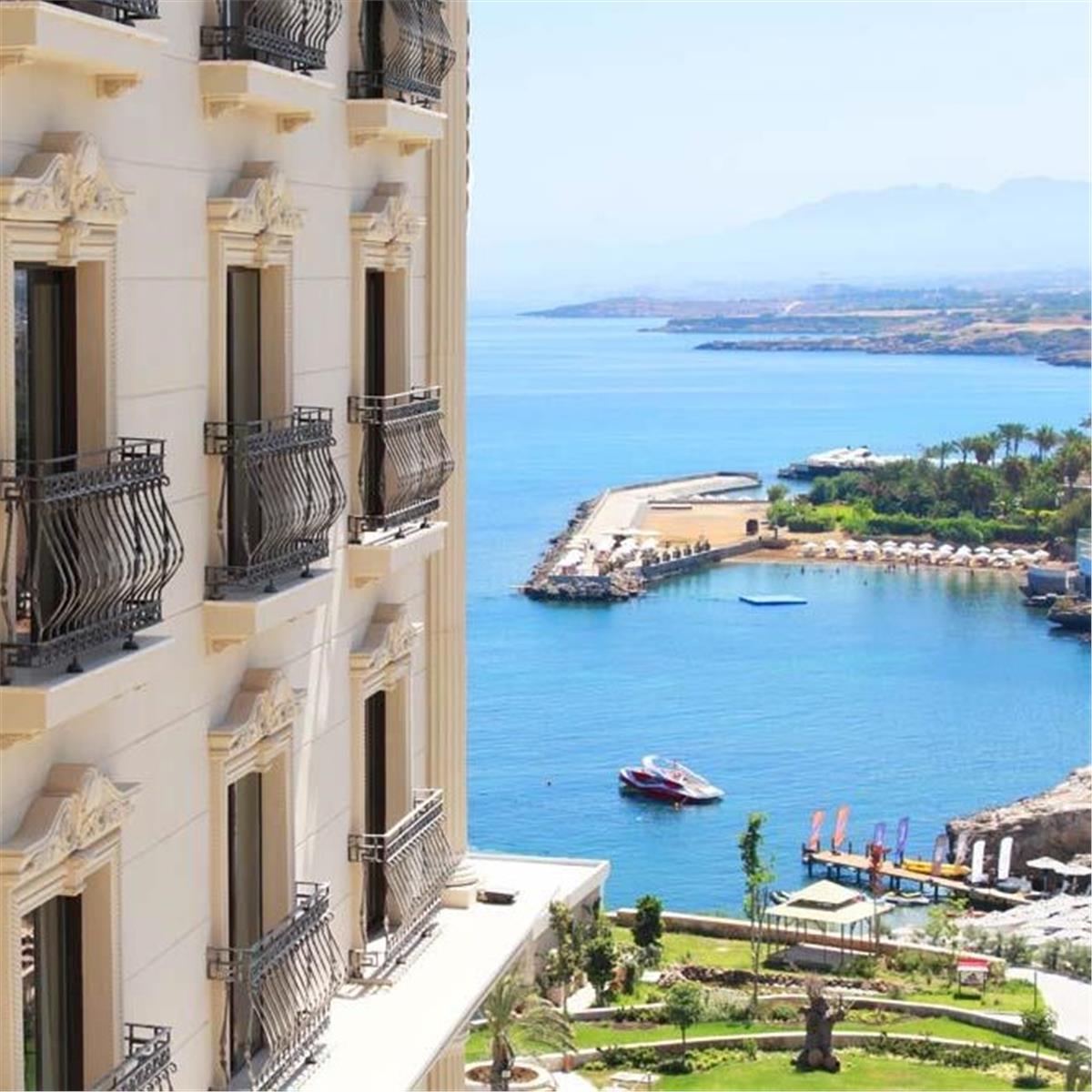 İzmir'den Uçak İle Hareketli Kıbrıs Lord’s Palace Hotel Tam Pansiyon Plus Konaklama Seçenekleri