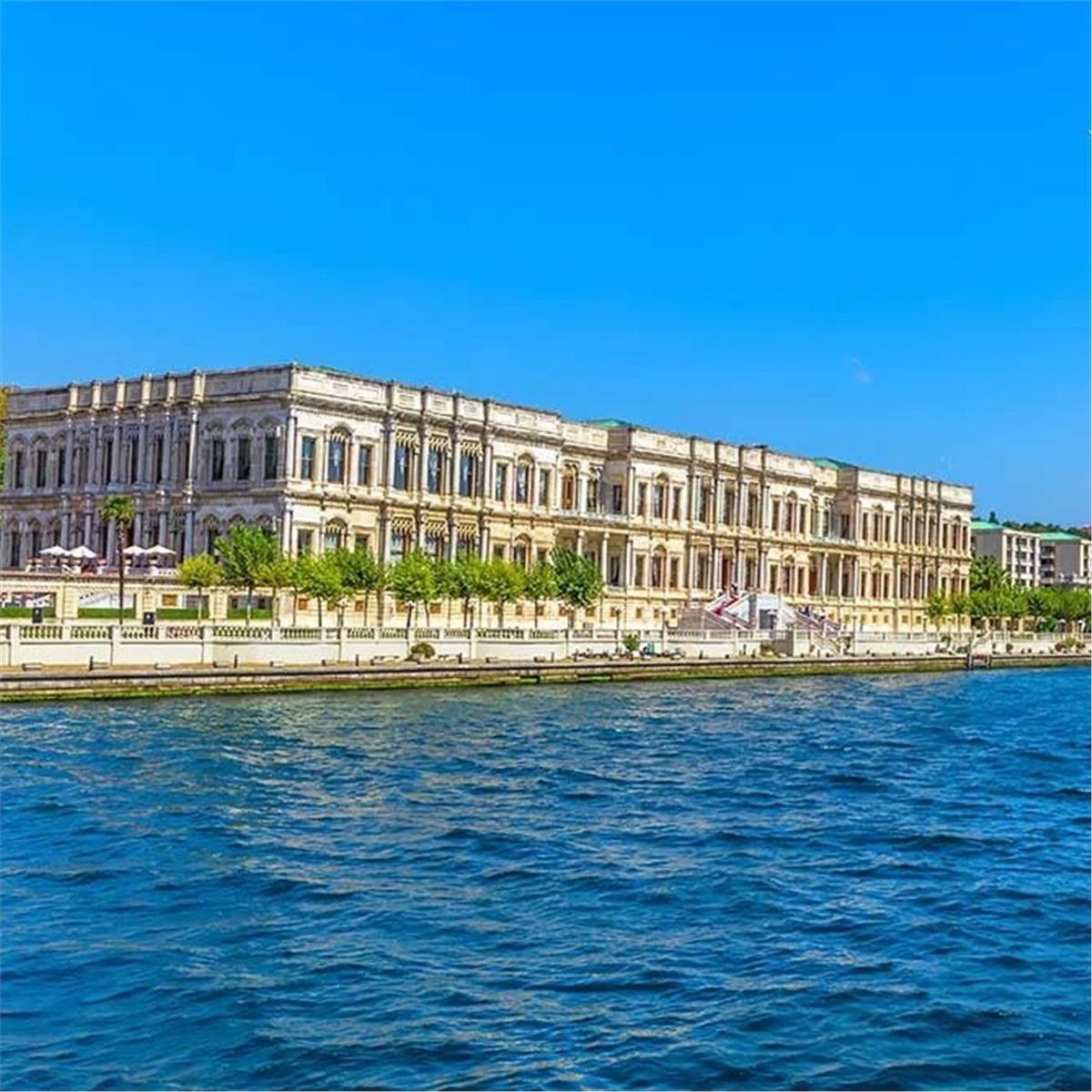 İzmir'den Uçaklı ve 2 Gece 3 Gün Konaklamalı İstanbul Tarihi Yarımada Şile Ağva Ve Adalar Turu